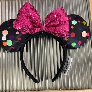 Disney Minnie Mouse Headband with Pink Sequin Bow